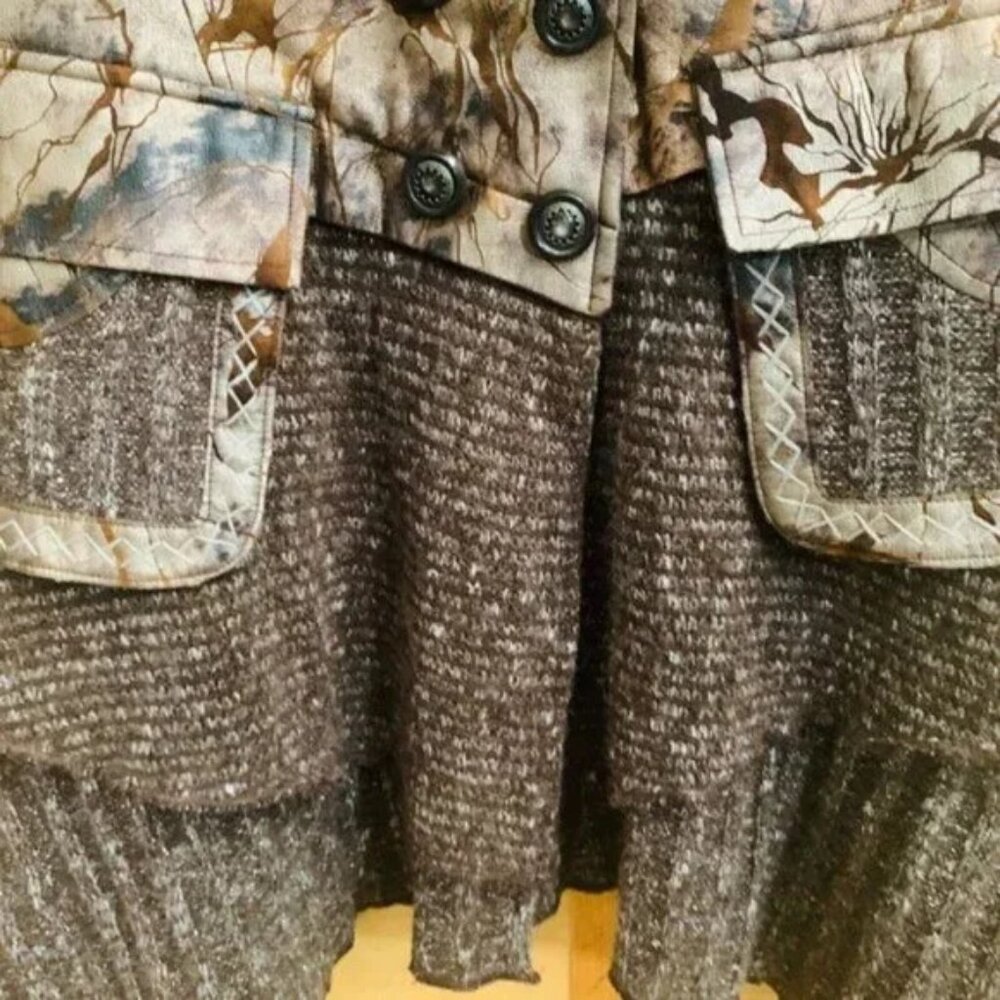 RARE VTG IDENTITY CLUB Camo Knit & FAUX Leather Feathers/Fur‎ Sweater Vest - Picture 10 of 16